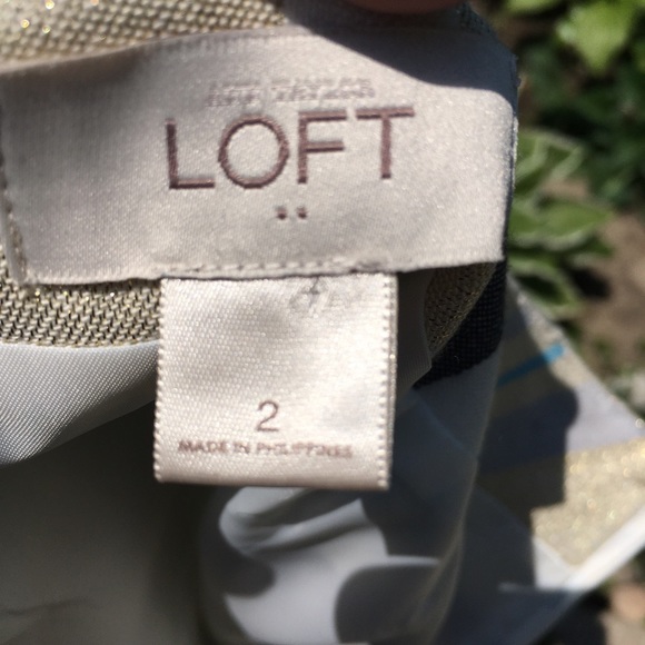 🦋 3 for $25.00 - Ann Taylor Loft  Gold Lurex Stripe Mini Skirt - Picture 4 of 6